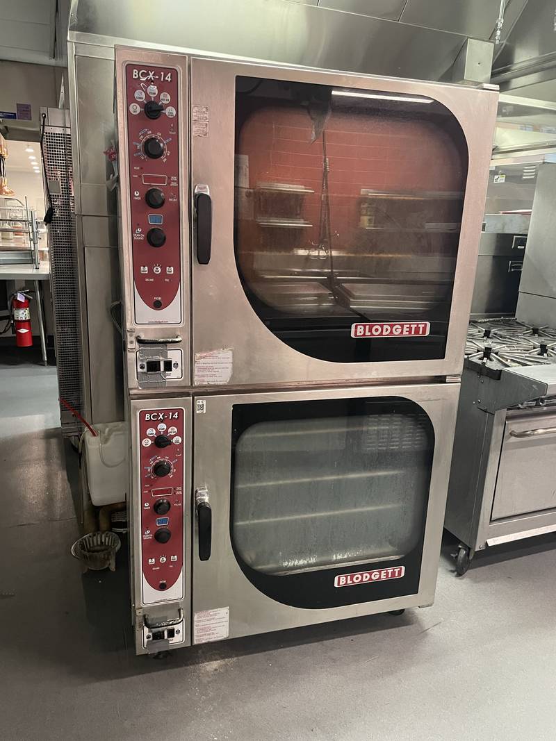 Blodgett Stacked Ovens. Photo: HGP Auction