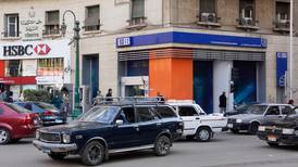 Moody's maintains positive outlook on Egyptian banks as economy improves