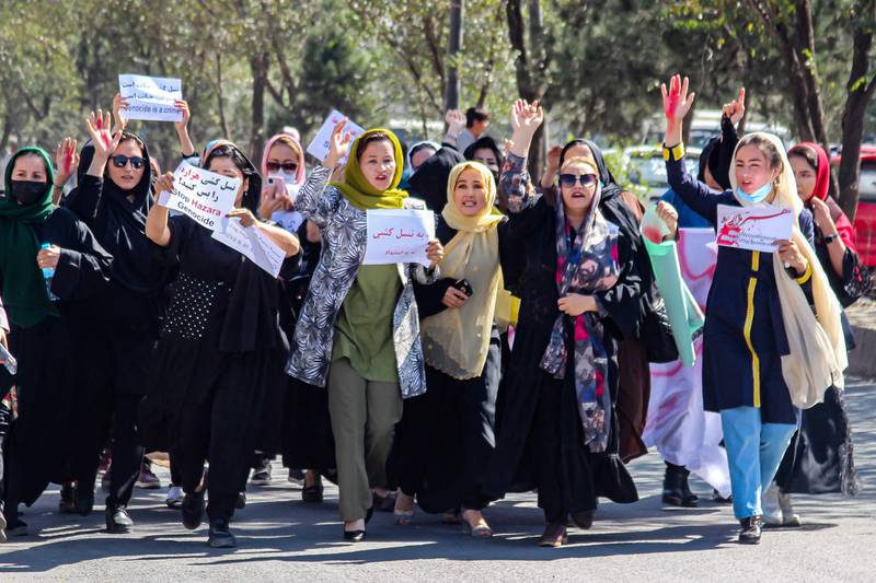The demonstration took place after a suicide attacker blew himself up in a Kabul study hall as hundreds of pupils were taking tests in preparation for university entrance exams. 