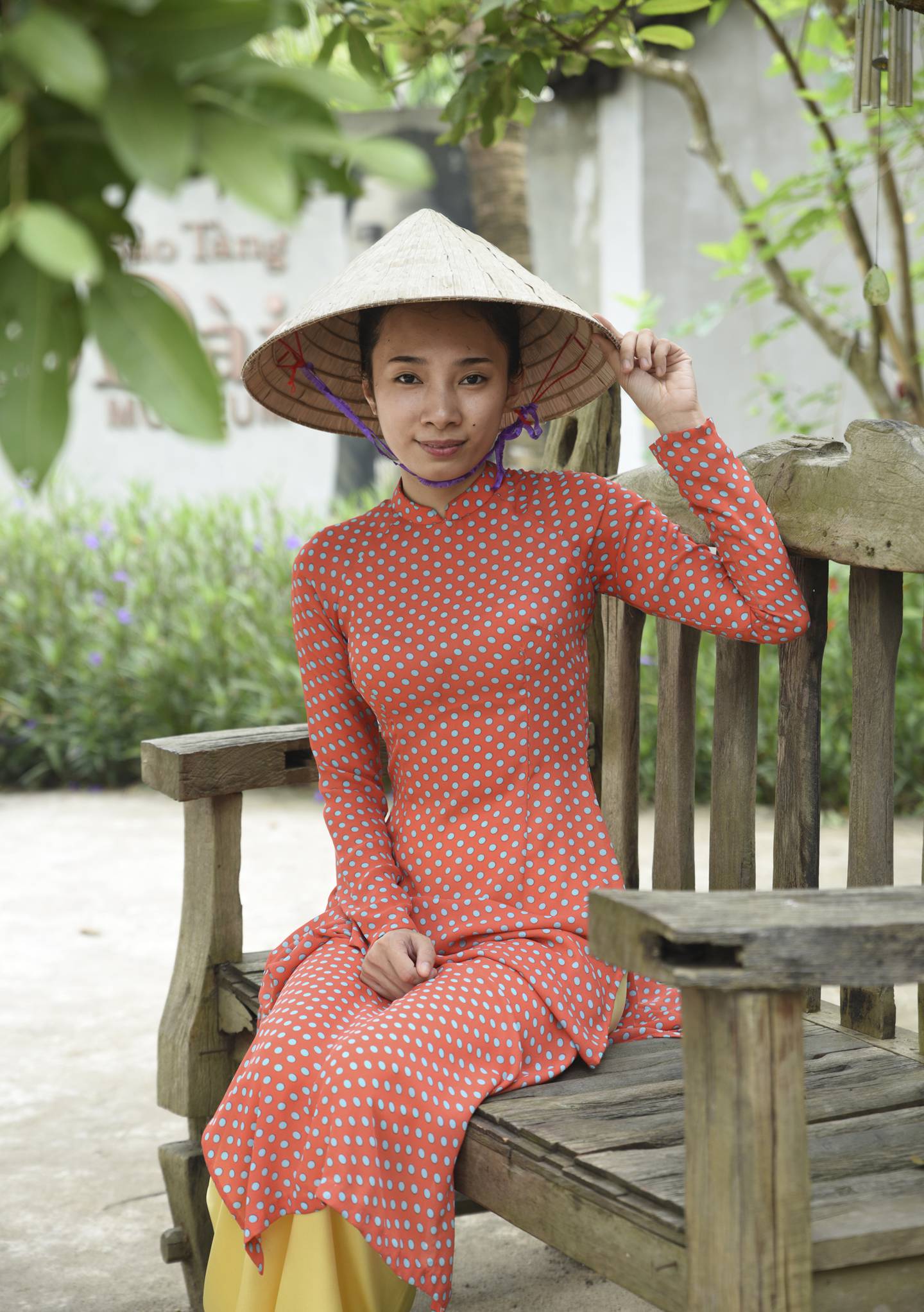 The ao dai consists of loose trousers worn beneath a long-sleeved, slender tunic with a high, Mandarin neckline. Courtesy Ronan O'Connell