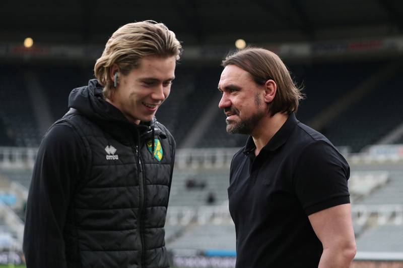 Soccer Football - Premier League - Newcastle United v Norwich City - St James' Park, Newcastle, Britain - February 1, 2020  Norwich City manager Daniel Farke and Todd Cantwell inside the stadium before the match      REUTERS/Scott Heppell  EDITORIAL USE ONLY. No use with unauthorized audio, video, data, fixture lists, club/league logos or "live" services. Online in-match use limited to 75 images, no video emulation. No use in betting, games or single club/league/player publications.  Please contact your account representative for further details.