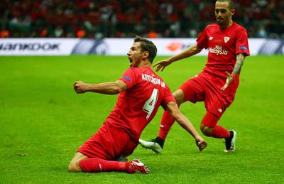 Grzegorz Krychowiak celebrates scoring the first goal for Sevilla. Eddie Keogh / Reuters / May 27, 2015