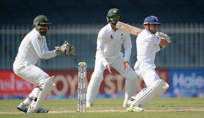 James Taylor, right, of England bats during Day 2 of the third Test between Pakistan and England at Sharjah Cricket Stadium on November 2, 2015 in Sharjah. (Photo by Gareth Copley/Getty Images)