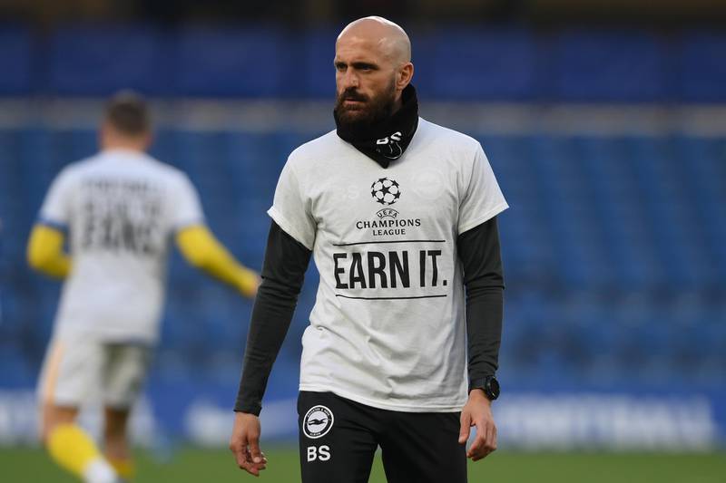Bruno, coach of Brighton, wears a t-shirt with a message in protest against the European Super League. Getty