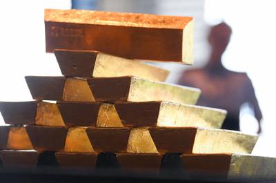 Gold bars are presented at the German Central Bank in Frankfurt am Main, central Germany on August 23, 2017.
The Bundesbank, the German central bank, announced that it has completed the repatriation of all its gold reserves still stocked in Paris and part of those in the United States. / AFP PHOTO / dpa / Arne Dedert / Germany OUT