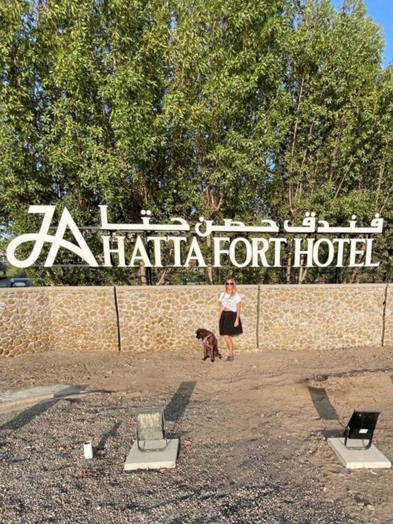 The JA Hatta Fort Hotel is welcoming dogs for picnics on the grass. All images courtesy@meetpetlovers / @luna_the.boxer.dog