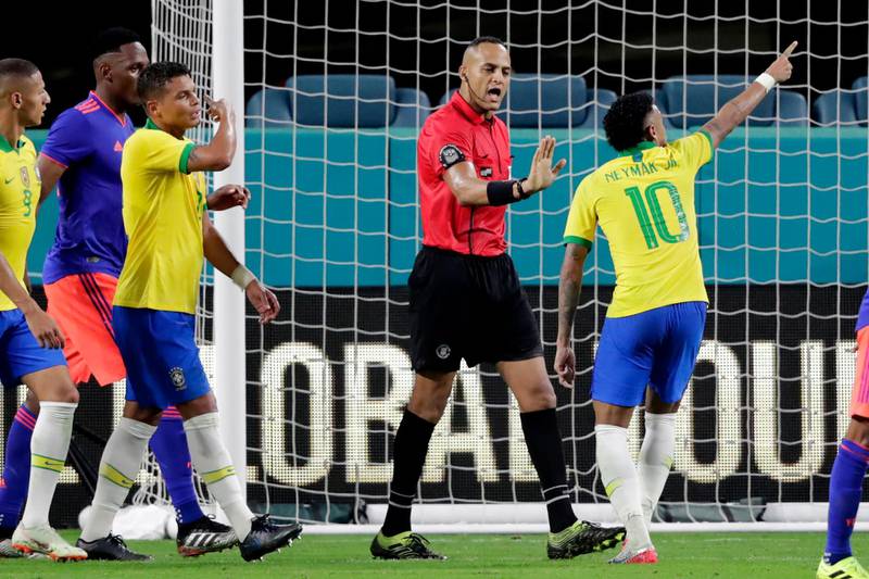 Neymar argues with an official during the second half. AP