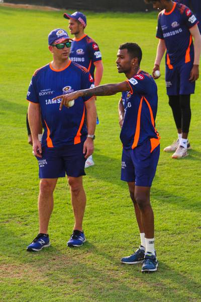 Shane Bond and Hardik Pandya. Courtesy Abu Dhabi Cricket