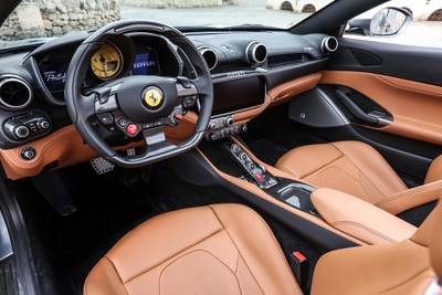 The Portofino has a completely new cockpit, which also features a totally fresh air-conditioning system. Ferrari