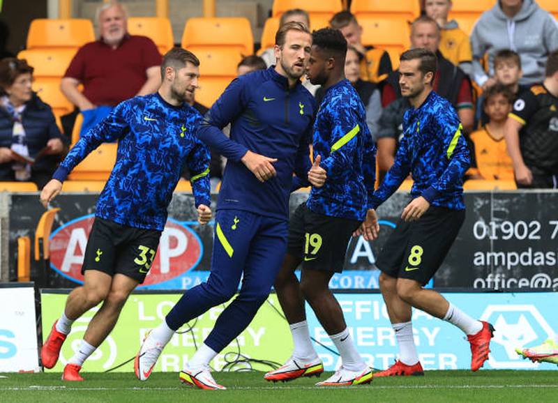 Harry Kane warms up with Ben Davies, Ryan Sessegnon and Harry Winks. Getty