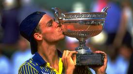 French Open 2020 Day 3: Gustavo Kuerten - Roland Garros' coolest champion