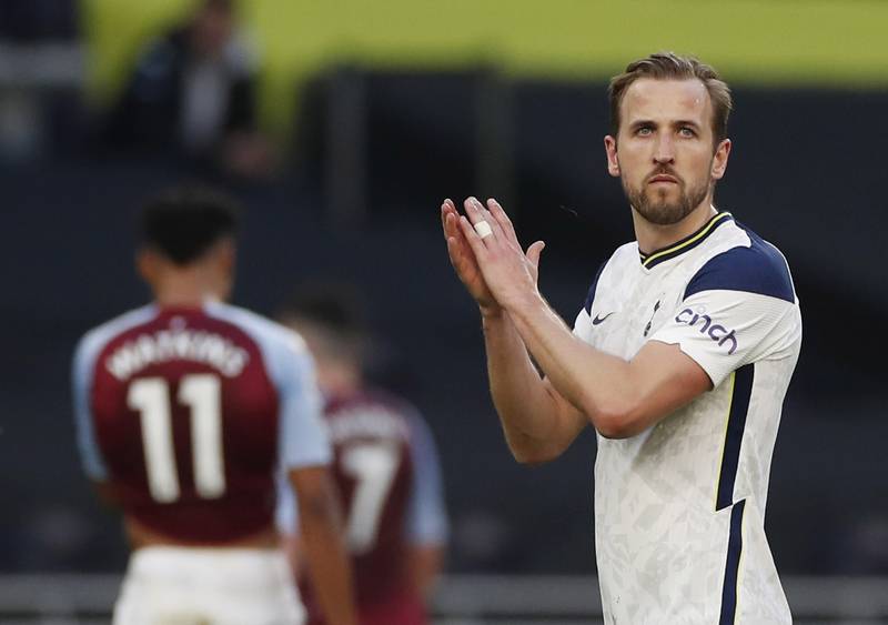 Tottenham striker Harry Kane applauds fans after his appearance against Aston Villa on Wednesday. Reuters