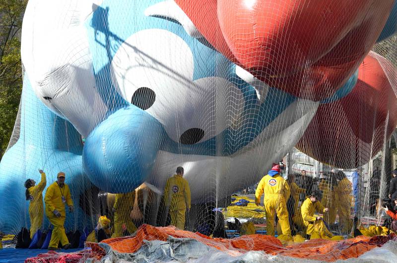 In August of 2020, the Papa Smurf balloon was brought out of retirement and used as a test subject for the newly enacted five-vehicle framework, which was put in place to reduce the amount of handlers and overall parade participants. AFP