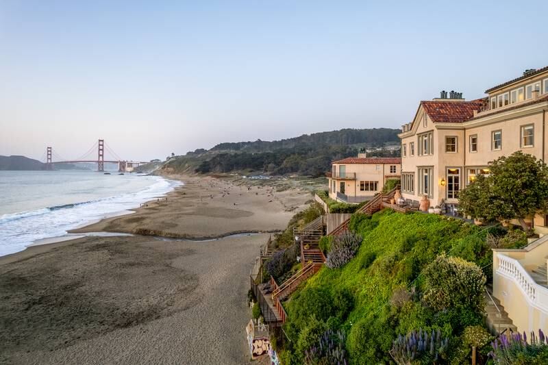 The property at No 1, 25th Avenue, Sea Cliff has only had four owners in its long history. Photo: TopTenRealEstateDeals.com