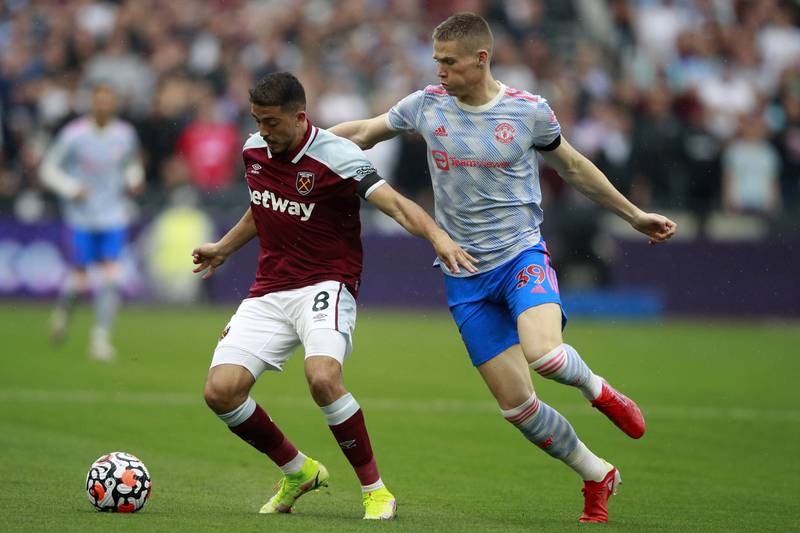 Pablo Fornals - 6: One lovely flick in one sweeping West Ham attacking move in first half and sprayed the ball around well. Ambitious first-time flick wide of target just after break when more regulation finish was needed. Lashed chance wide with 10 minutes to go. AP