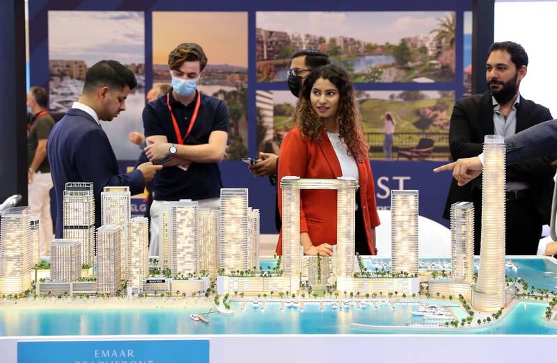 Visitors on the first day of Cityscape Global.