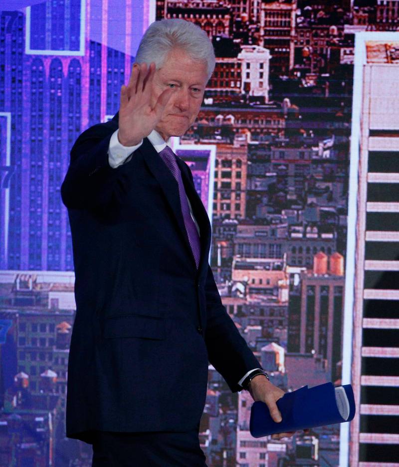 Former U.S. President Bill Clinton arrives at The Bloomberg Global Business Forum in New York, U.S., September 20, 2017. REUTERS/Brendan McDermid