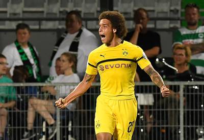 epa06960924 Dortmund's Axel Witsel celebrates after scoring the 1-1 equalizer during the German DFB Cup 1st Round soccer match between SpVgg Greuther Fuerth and Borussia Dortmund in Fuerth, Germany, 20 August 2018. 
(ATTENTION: The DFB prohibits the utilisation and publication of sequential pictures on the internet and other online media during the match (including half-time). ATTENTION: BLOCKING PERIOD! The DFB permits the further utilisation and publication of the pictures for mobile services (especially MMS) and for DVB-H and DMB only after the end of the match.)  EPA/LUKAS BARTH