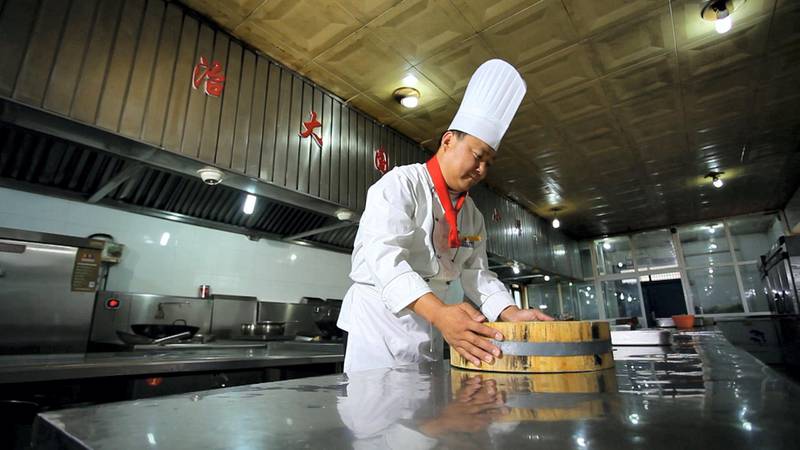 A scene from a Chinese cookery programme shown in the UAE. Courtesy: Quest Arabiya