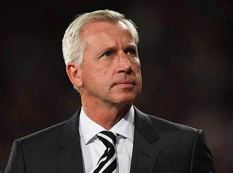 Newcastle manager Alan Pardew looks on during the Capital One Cup Third Round match between Crystal Palace and Newcastle United at Selhurst Park on September 24, 2014 in London, England. Mike Hewitt/Getty Images