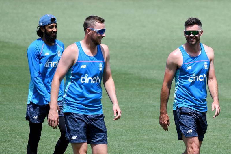 England bowler James Anderson, right, during a training session ahead of the fourth Ashes Test at the Sydney Cricket Ground. EPA