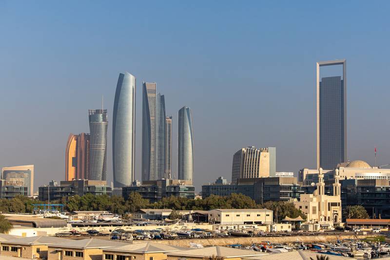 الإمارات وماليزيا تعقدان طاولة مستديرة تهدف إلى تعزيز العلاقات التجارية