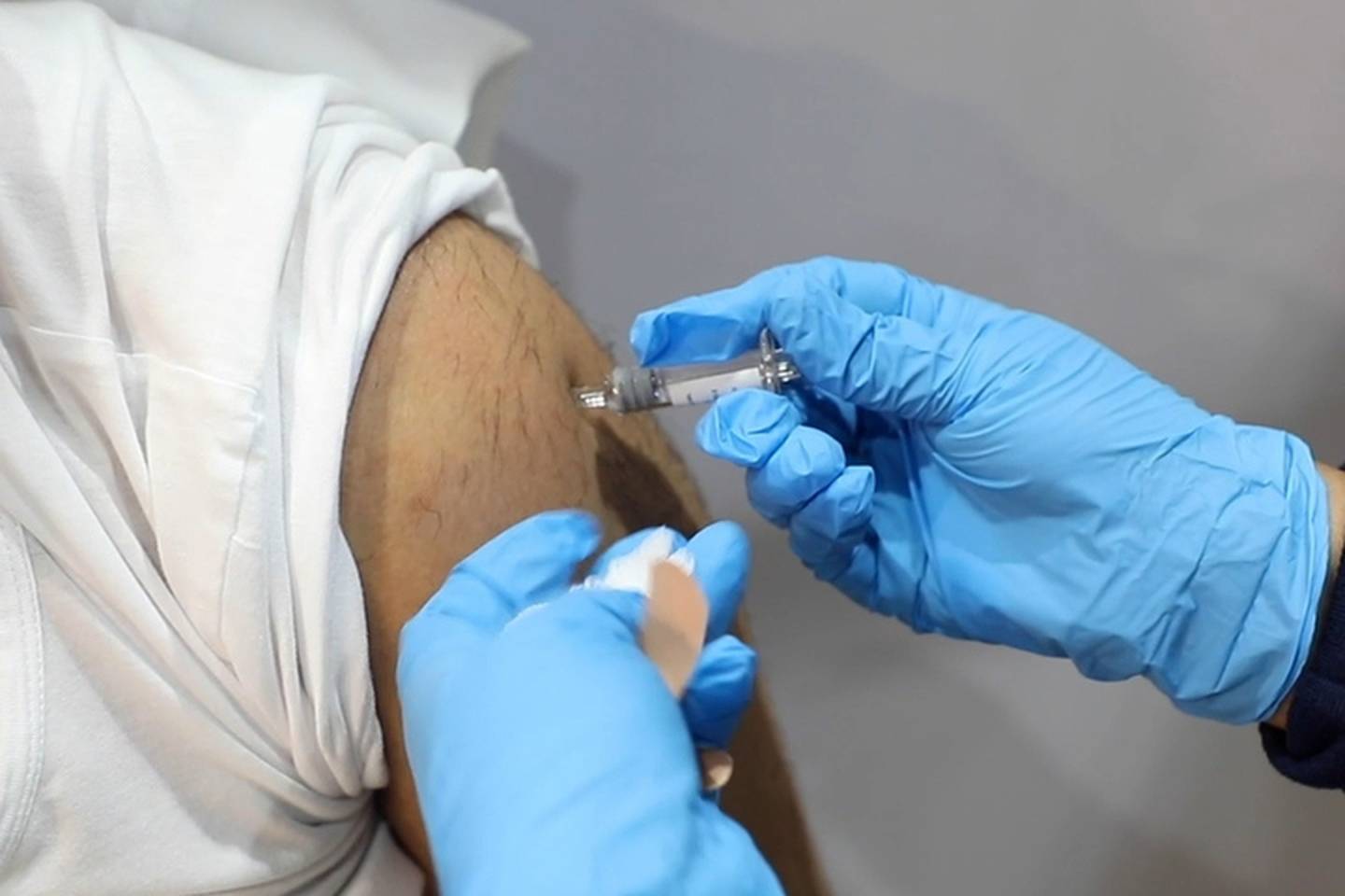 Abu Dhabi to restrict access to many public places for unvaccinated people