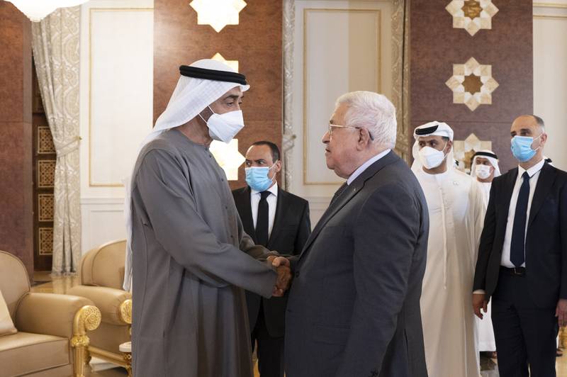 Mahmoud Abbas, President of the Palestinian Authority, with President Sheikh Mohamed.
