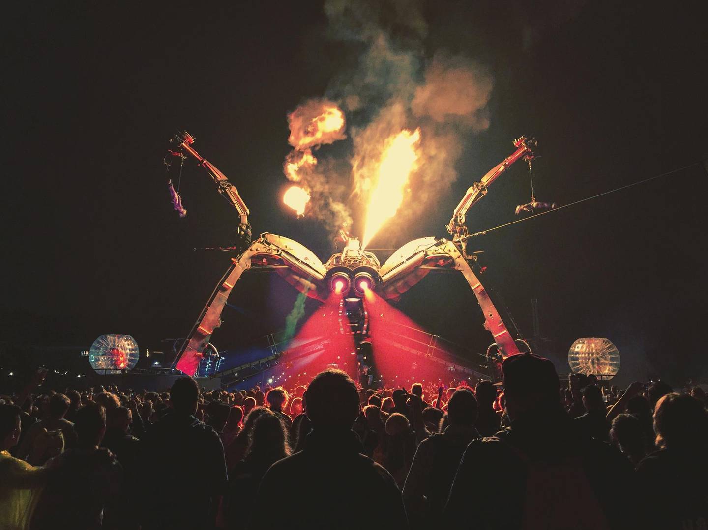 Organisers of Glastonbury Festival have applied to host a two-day family-friendly music event. Unsplash