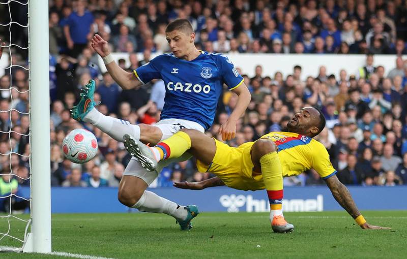 Jordan Ayew 6 - Lucky not to be sent off after a reckless challenge on Anthony Gordon, but shortly after got on the scoresheet by beating three Everton players to the ball. 
Action Images