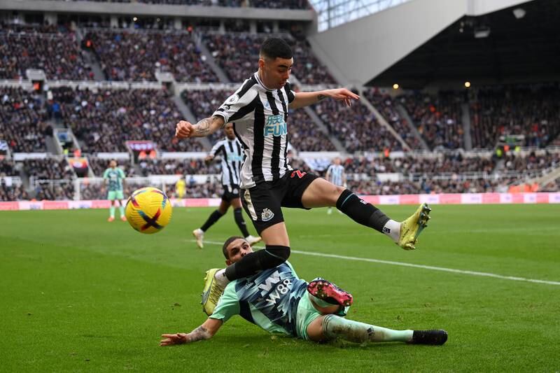 Miguel Almiron 7: Drilled a low shot from distance late in first half and his partnership with Trippier down the right caused Fulham a constant problem without the goal threat he has shown this season. Getty