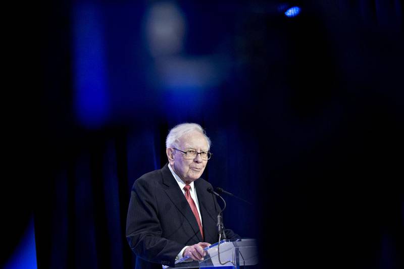 Warren Buffett, chairman and chief executive officer of Berkshire Hathaway Inc., speaks at the Goldman Sachs 10,000 Small Businesses Summit in Washington, D.C., U.S., on Tuesday, Feb. 13, 2018. Goldman's 10,000 Small Businesses is an investment that brings economic opportunity and assists entrepreneurs to create jobs by providing better access to education, capital and business support services. Photographer: Andrew Harrer/Bloomberg