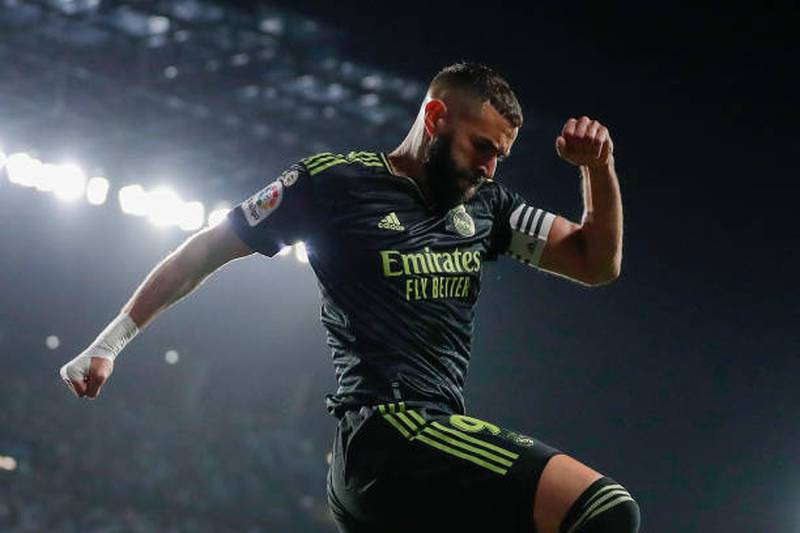 Real Madrid's Karim Benzema scores the first goal from the penalty spot in the 4-1 La Liga win at Celta de Vigo on August 20, 2022, in Pontevedra. Getty