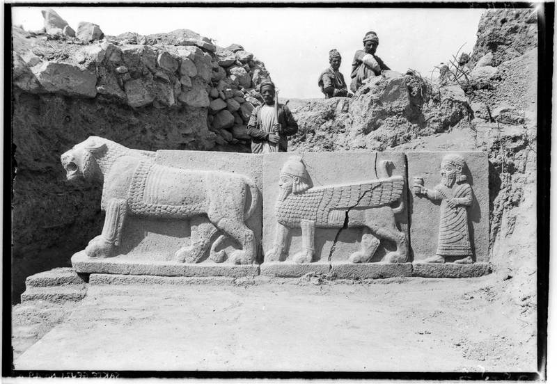 The palace gateway sculptured reliefs and the sphinx column-base. Courtesy The Garstang Museum of Archaeology, University of Liverpool