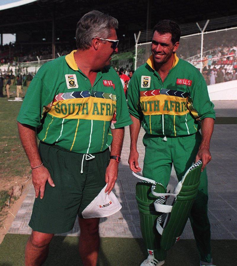 South Africa coach Bob Woolmer (left) congratulates captain Hansie Cronje (right) on beating Pakistan  (Photo by Chris Turvey/EMPICS via Getty Images)