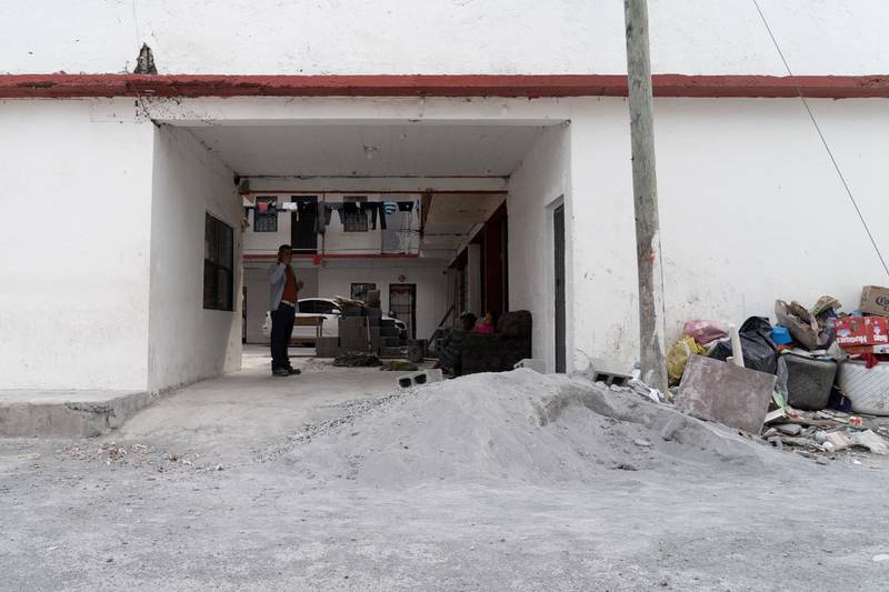 A worker stands in the entrance of the Sidewalk Schools, new location in Reynosa, Mexico. The National / Willy Lowry