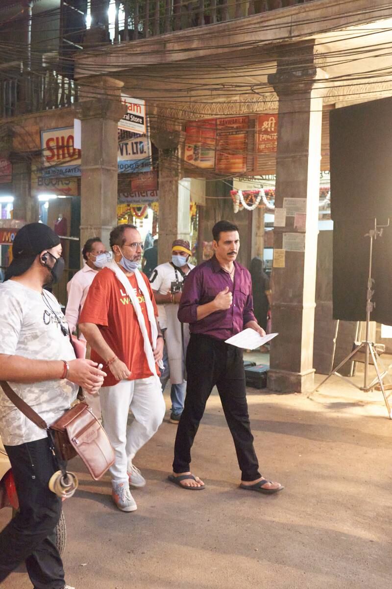 Kumar on set with director Rai. Photo: Zee Studios