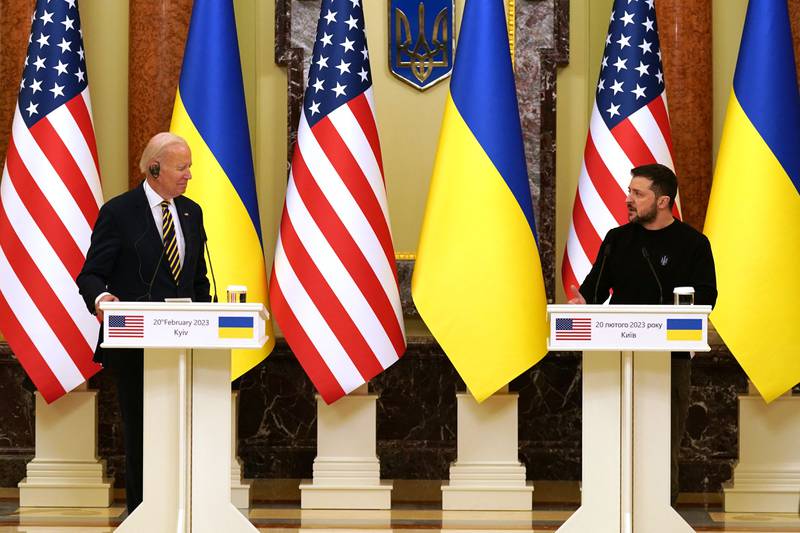 US President Joe Biden (L) and Ukrainian President Volodymyr Zelenskyy hold a press conference in Kyiv on February 20. AFP
