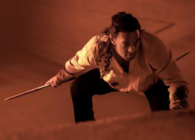Jason Momoa as Duncan Idaho, a warrior who helps train Chalamet's character.