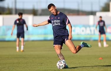 Ivan Perisic takes part in a training session with Croatia at the Rovinj Stadium prior to his positive Covid-19 test. AFP