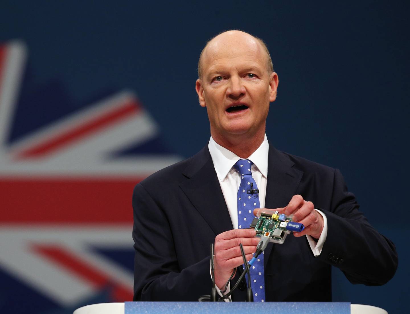 Lord David Willetts sagte, dass der Start von Satelliten „immer schwieriger“ werden würde, wenn nicht sofort Schritte unternommen würden, um Weltraumschrott zu kontrollieren.  Getty Images