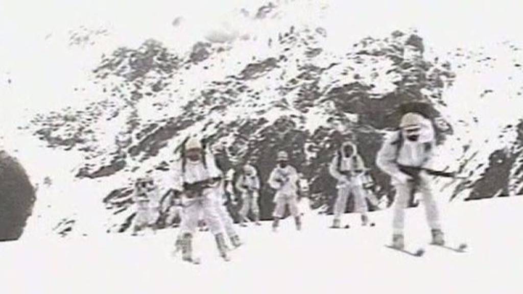 Video: Avalanche traps over 100 Pakistani soldiers