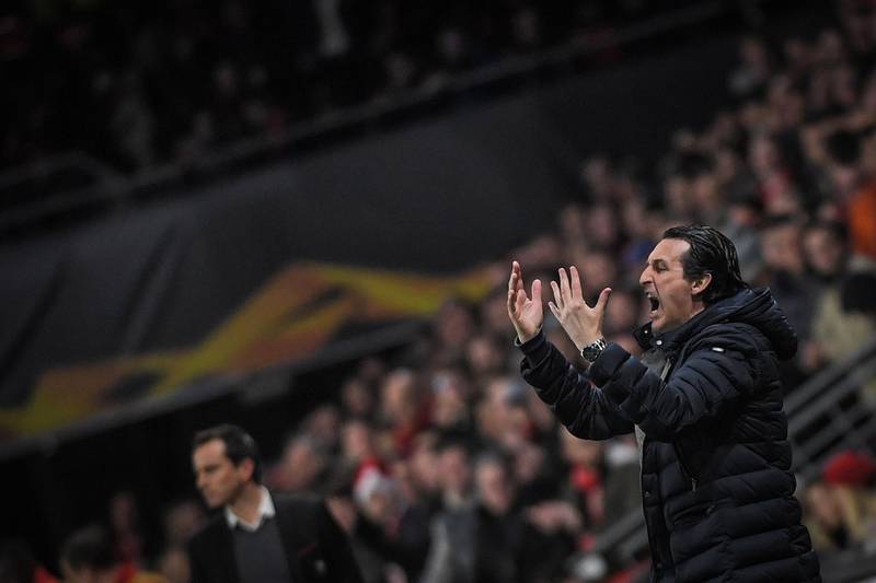 Arsenal's Spanish coach Unai Emery reacts during the UEFA Europa League round of 16 first leg football match between Stade Rennais FC and Arsenal FC at the Roazhon Park stadium in Rennes, northwestern France on March 7, 2019.  / AFP / LOIC VENANCE
