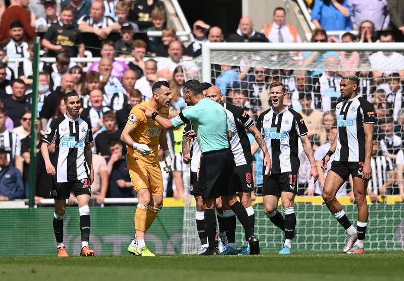 Newcastle's Martin Dubravka complains to referee Andre Marriner after Keita's goal. Getty 