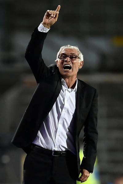 Egypt national team coach Hector Cuper gestures during their international friendly football match between Egypt and Colombia at "Atleti Azzurri d'Italia Stadium" in Bergamo on June 1, 2018. / AFP PHOTO / MARCO BERTORELLO