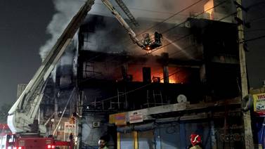 An image that illustrates this article At least 27 dead in New Delhi building fire