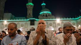 Egypt lifts ban on Ramadan mosque seclusion