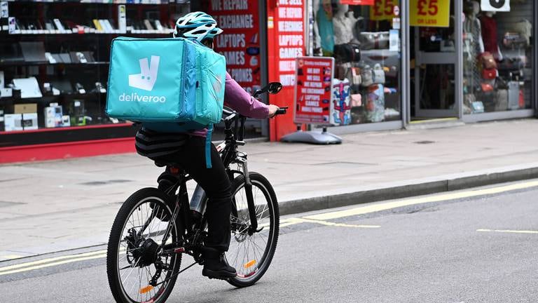 An image that illustrates this article Deliveroo sets up its own pizza parlour