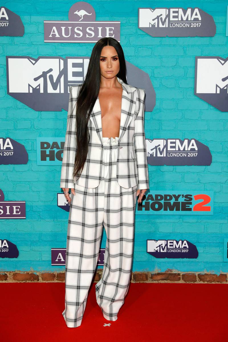 LONDON, ENGLAND - NOVEMBER 12:  Demi Lovato attends the MTV EMAs 2017 held at The SSE Arena, Wembley on November 12, 2017 in London, England.  (Photo by Andreas Rentz/Getty Images for MTV)