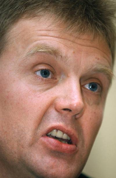 (FILES) In this file photo taken on September 14, 2004 Lieutenant Colonel Alexander Litvinenko, a former Russian intelligence agent, and political refugee in Britain, is pictured at a press conference in London, 14 September 2004. 
British police raced Tuesday to identify an unknown substance that left a former Russian double agent fighting for his life, in what a senior lawmaker said bore the hallmarks of a Russian attack. Moscow said it had no information about the "tragic" collapse of the man, identified by the media as Sergei Skripal, in the quiet southern English city of Salisbury on Sunday, but said it would be happy to cooperate if requested by British authorities. The case revived memories of the death of Alexander Litvinenko, an ex-Russian spy and Kremlin critic was who poisoned in 2006 with radioactive polonium in London on orders from Moscow.
 / AFP PHOTO / Martin HAYHOW